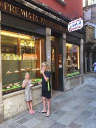 8EA08678-1039-4896-9630-0FD7E457F58E