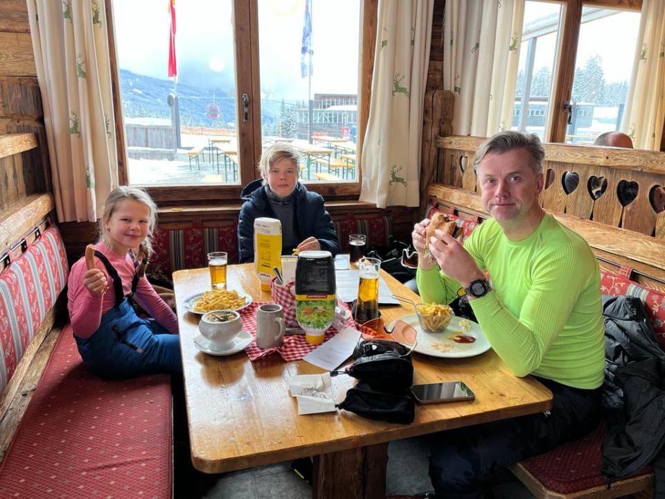 204B0DBC-3988-46B9-A440-674C6D78B420