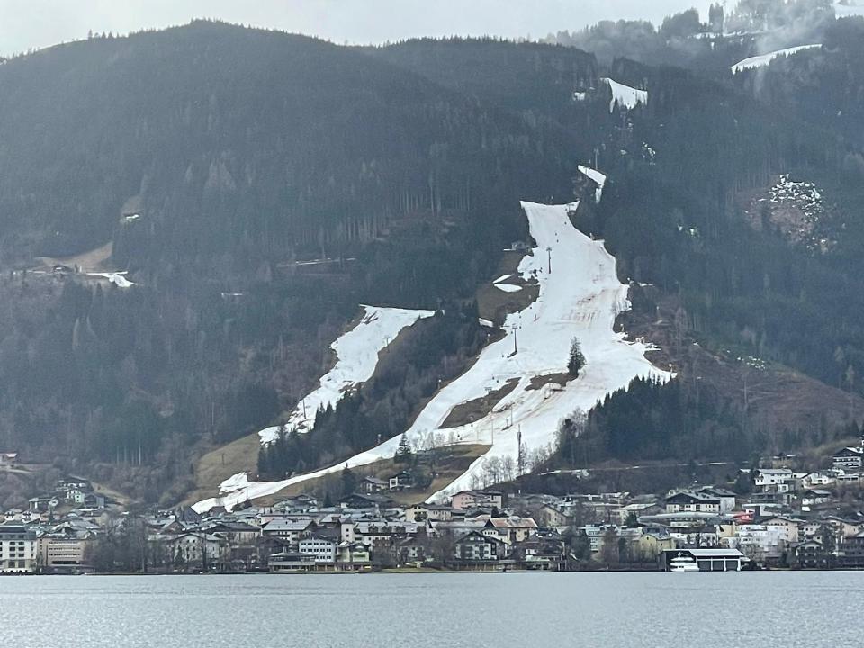 c0489dd1-40a2-4603-93d0-29d55d092da8